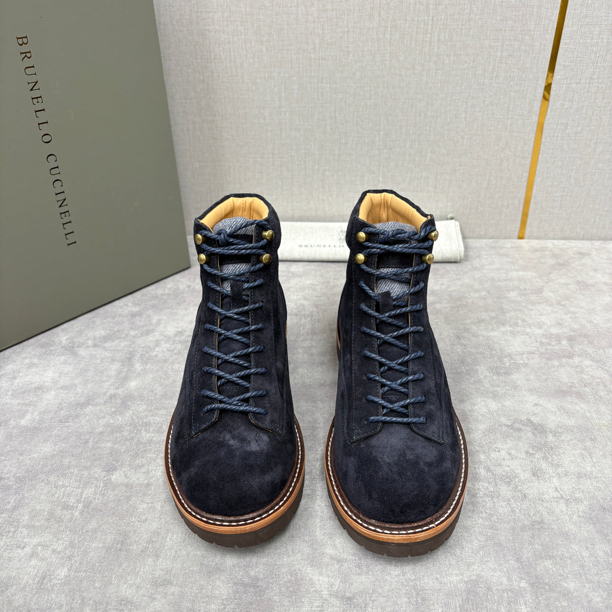 Brauner Wildleder Plain Lace-Up Boot - Herren