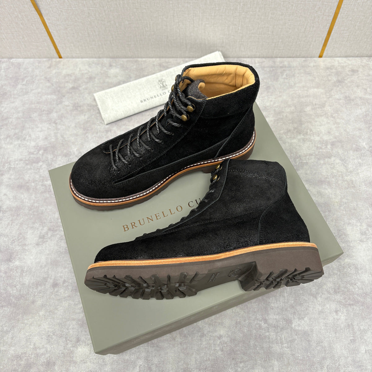 Brauner Wildleder Wander-Schnürstiefel – Herren
