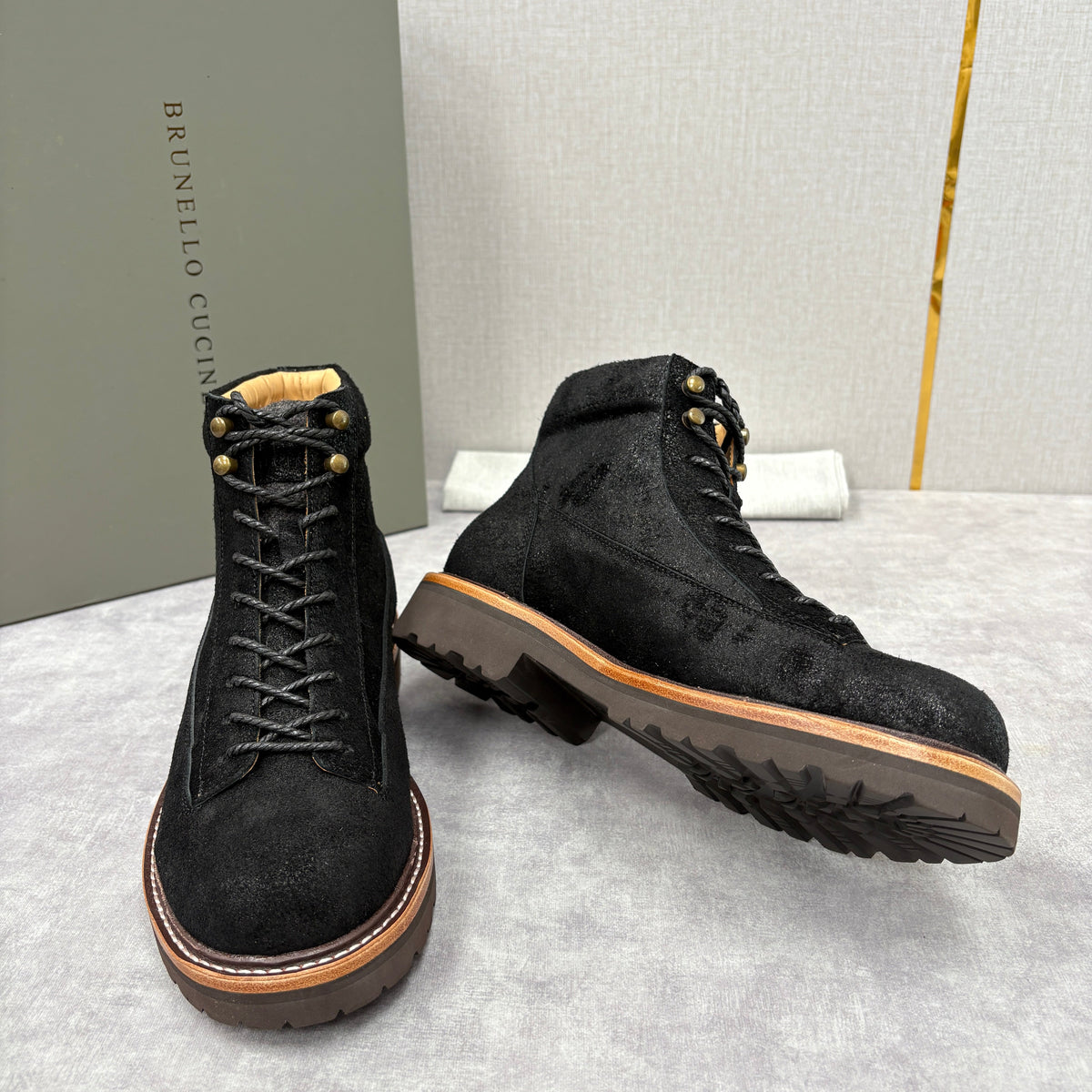 Brauner Wildleder Wander-Schnürstiefel – Herren