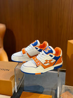 Trainer Orange and Blue