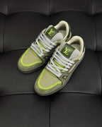 Trainer Olive