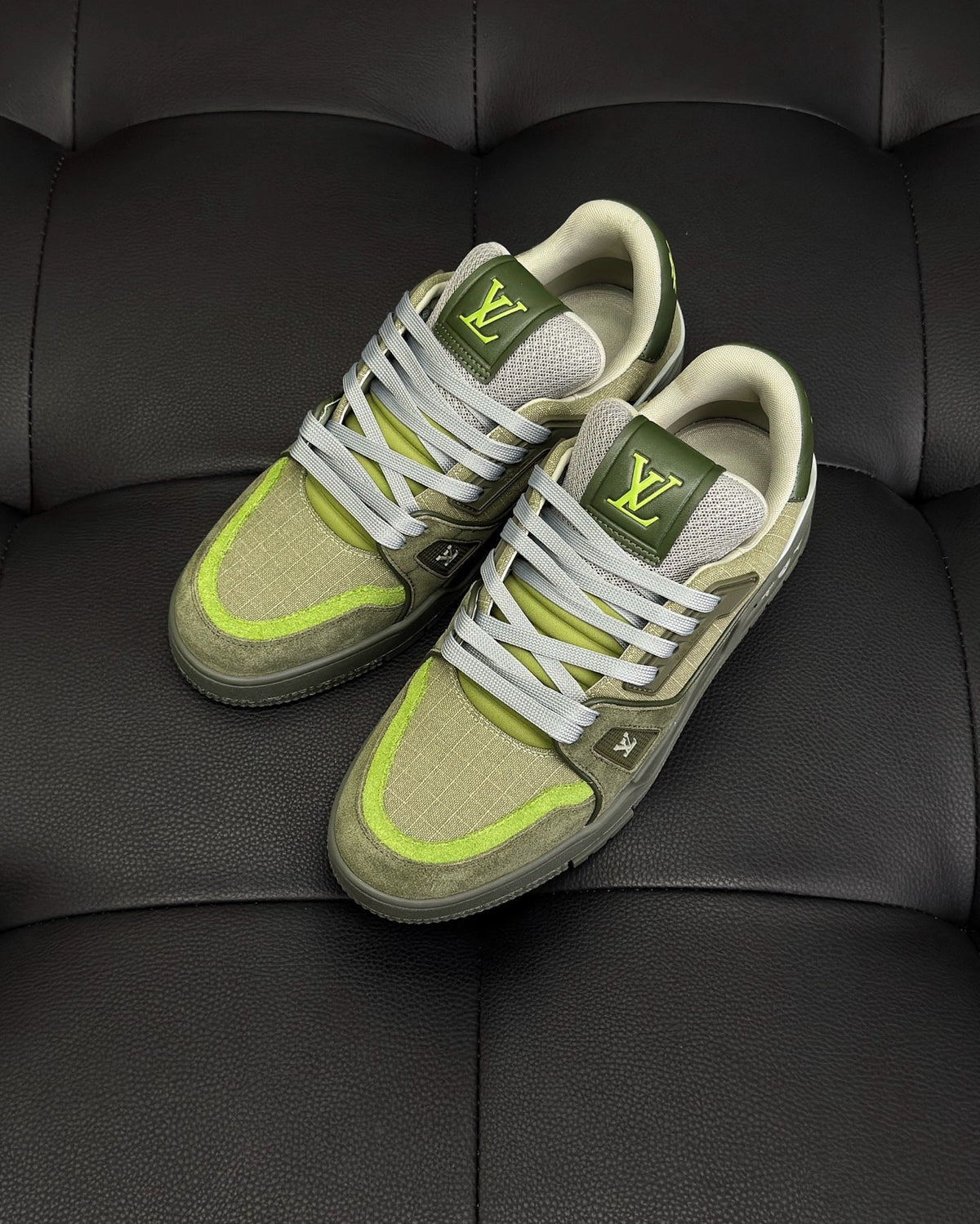Trainer Olive