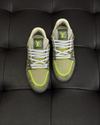 Trainer Olive