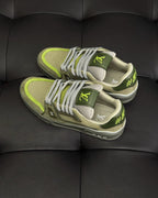 Trainer Olive