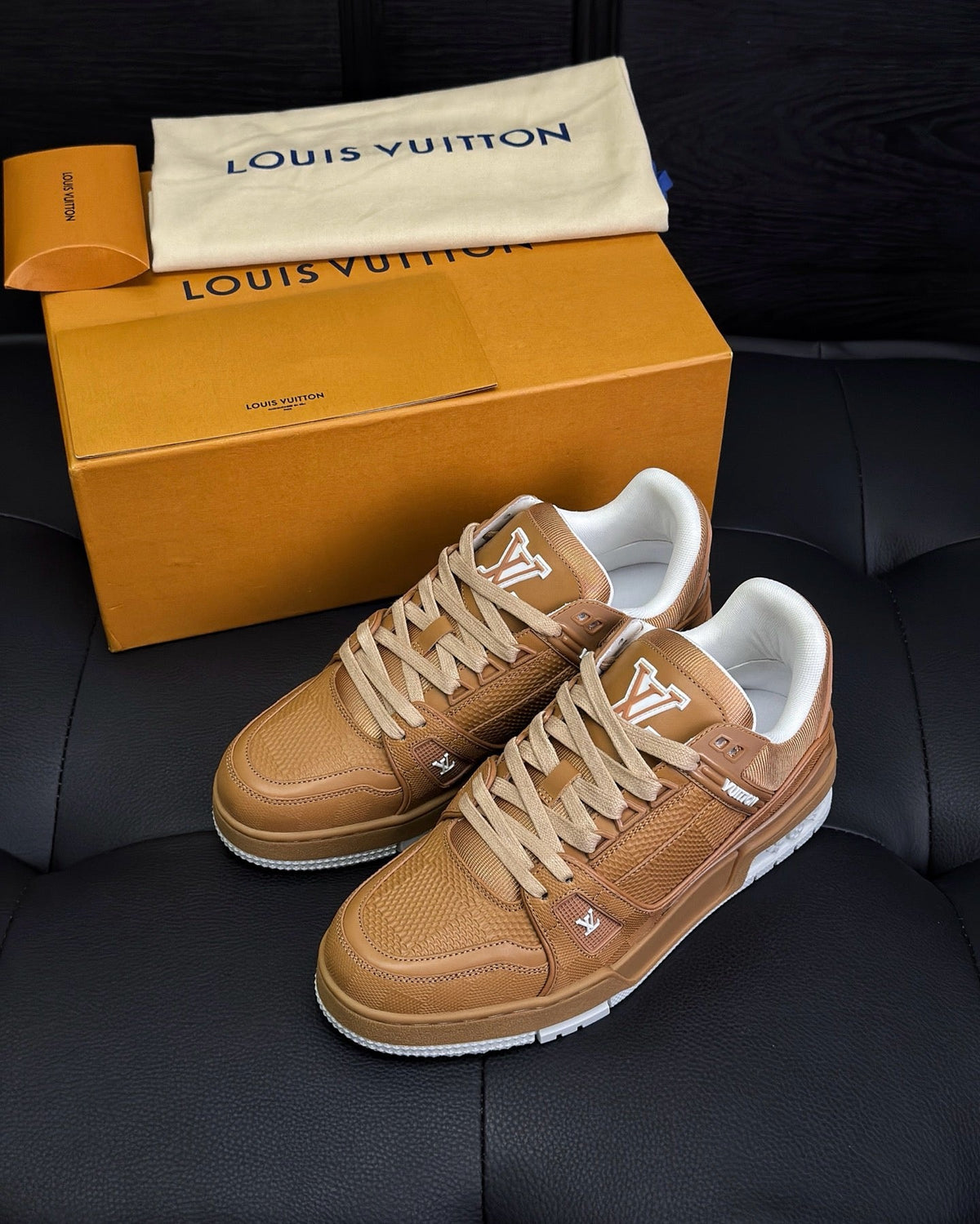 White Leather Logo Chunky - Men's
