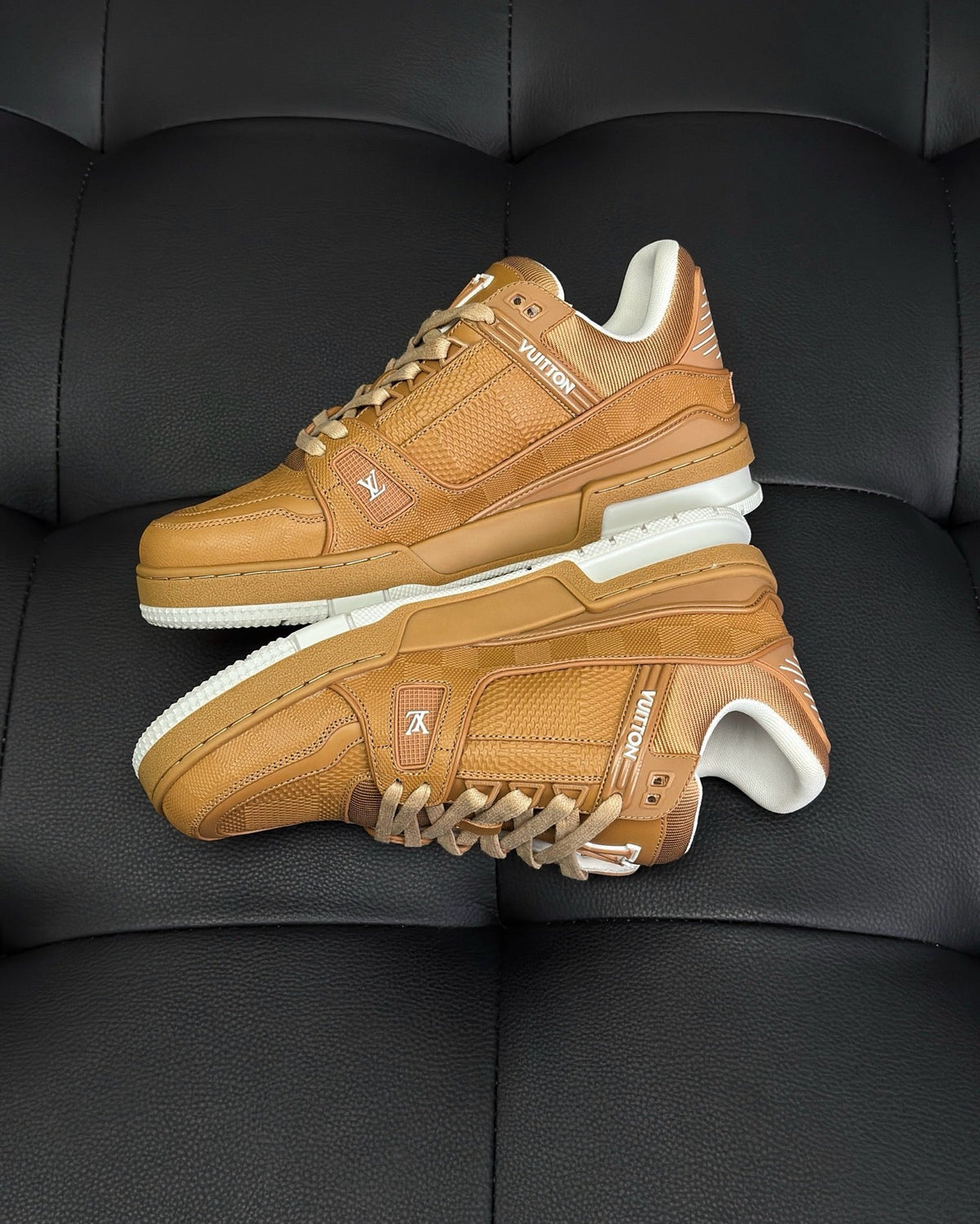 White Leather Logo Chunky - Men's