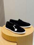 Loafer aus schwarzem Wildleder mit Kontrastsohle – Herren