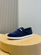 Loafer aus schwarzem Wildleder mit Kontrastsohle – Herren
