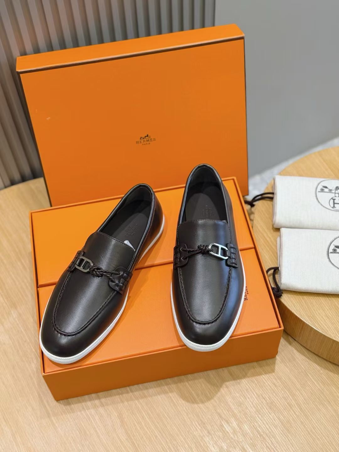Brown Leather Bit Contrast Sole Loafer - Men's