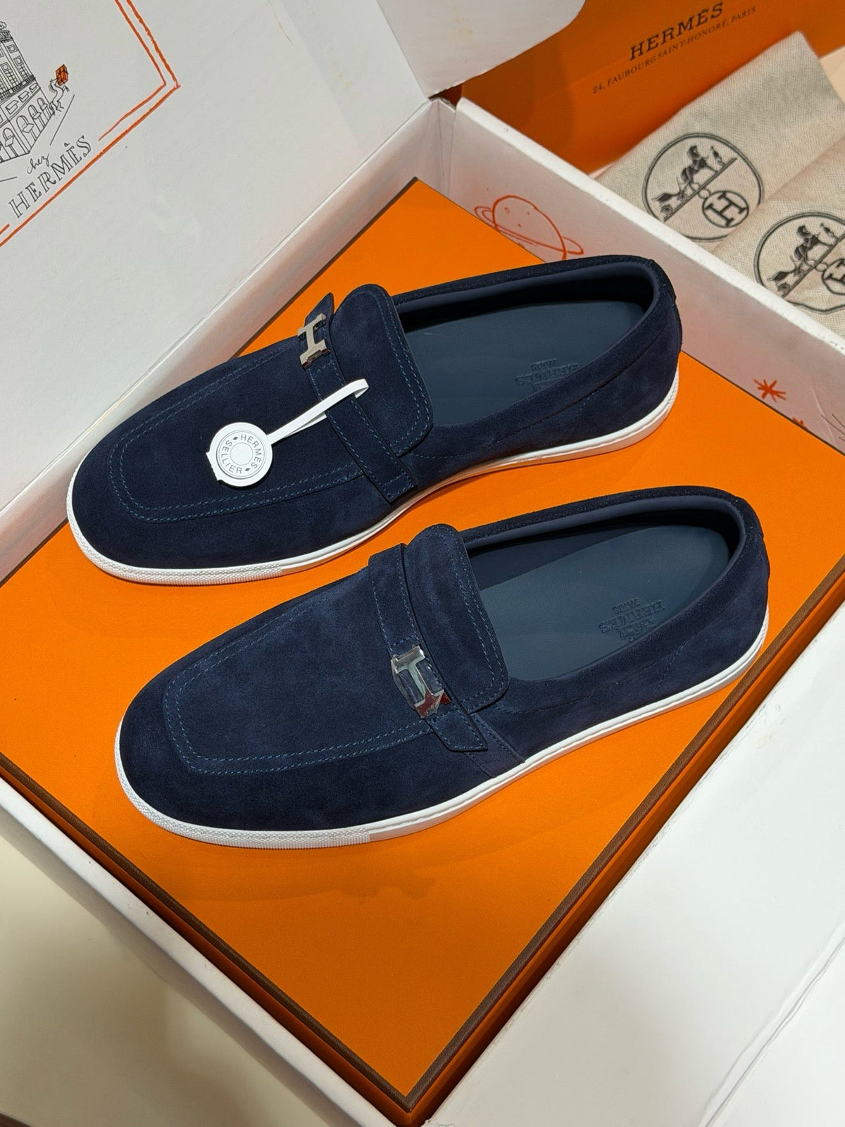 Marineblaue Wildleder-Tassel-Loafer – Herren