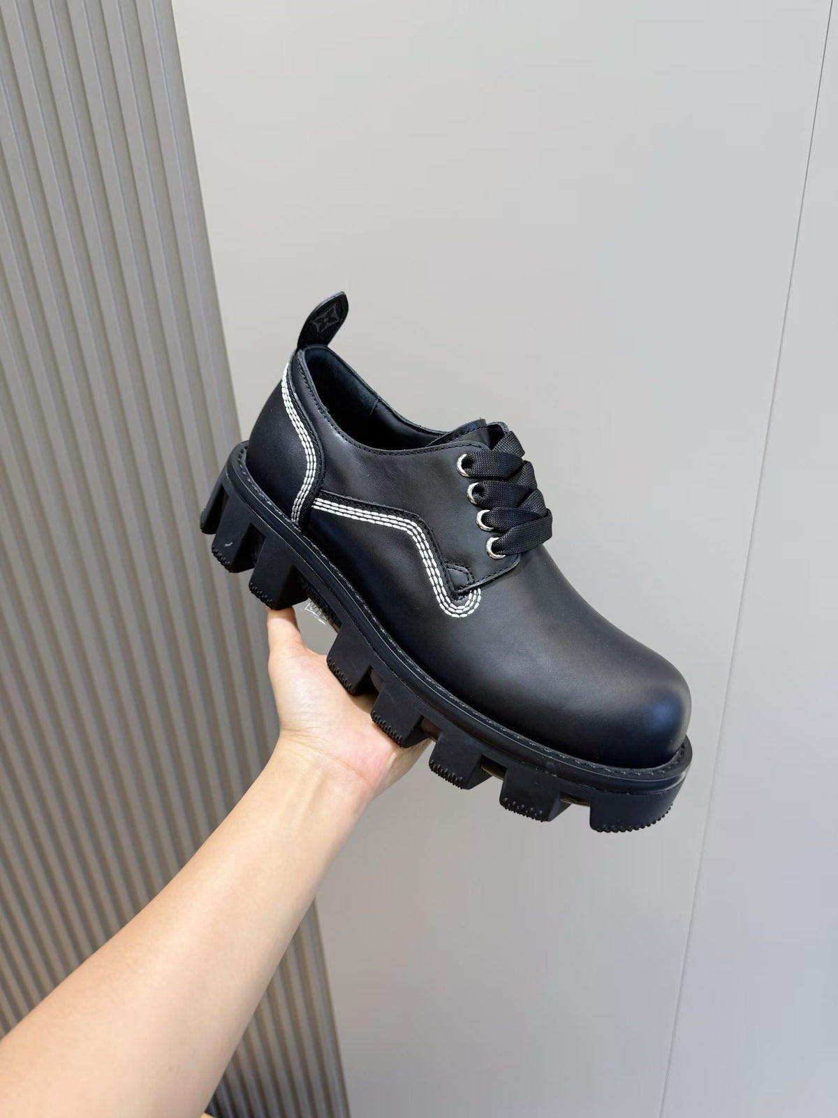 Black Leather Contrast Midsole Chunky - Men's