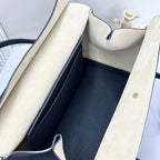 Und Black Tote Bag