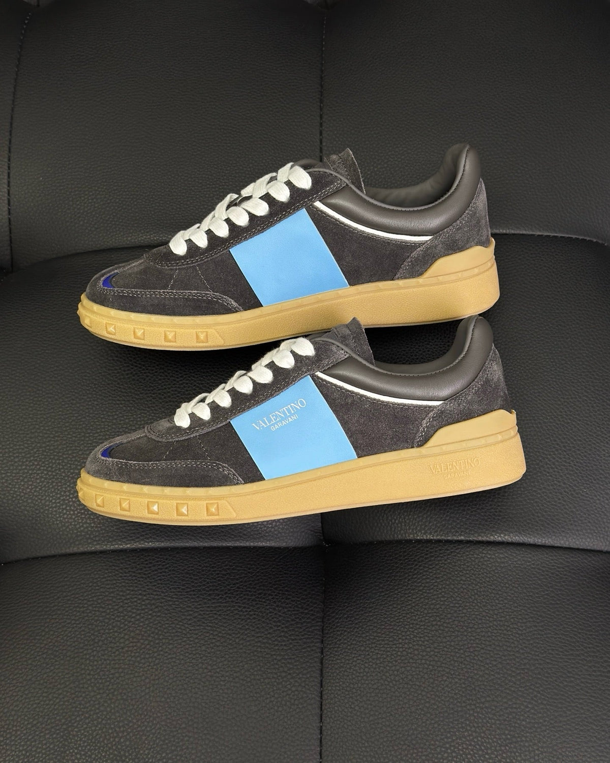 Multicolour Sneakers