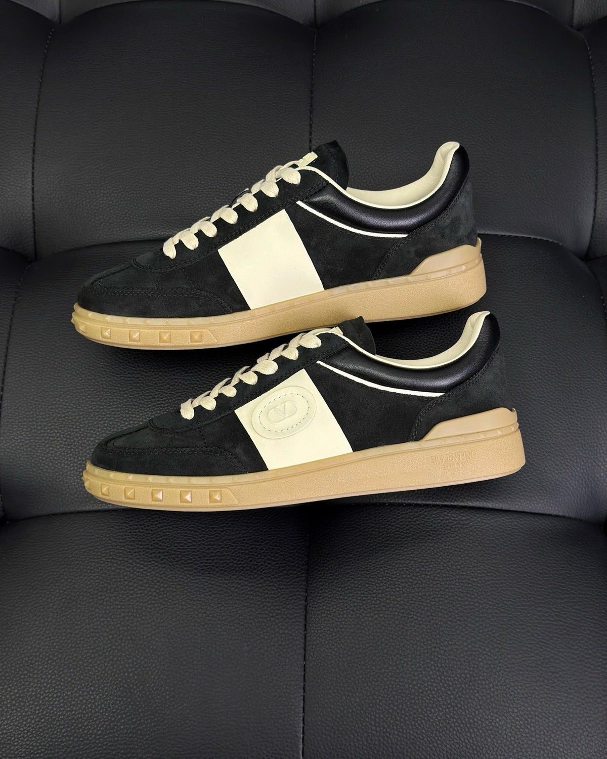 Multicolour Sneakers