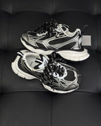 Sneaker mit Paneelen Beige