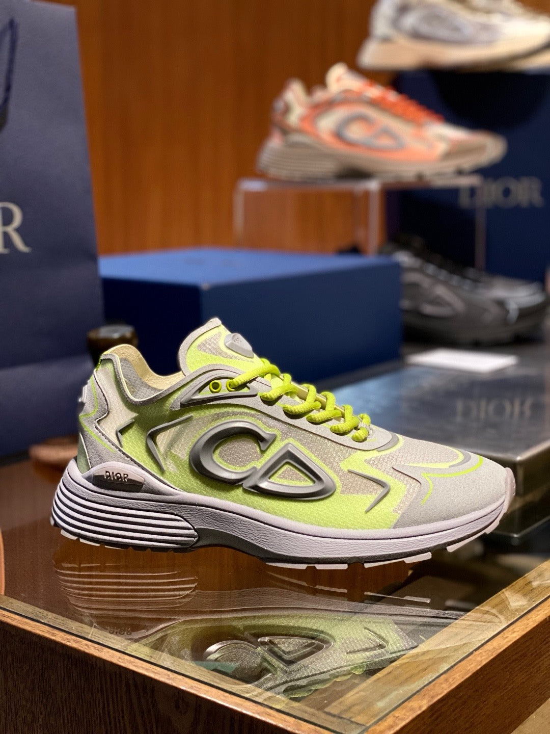 Mesh Runner Cream Sneakers - Men's