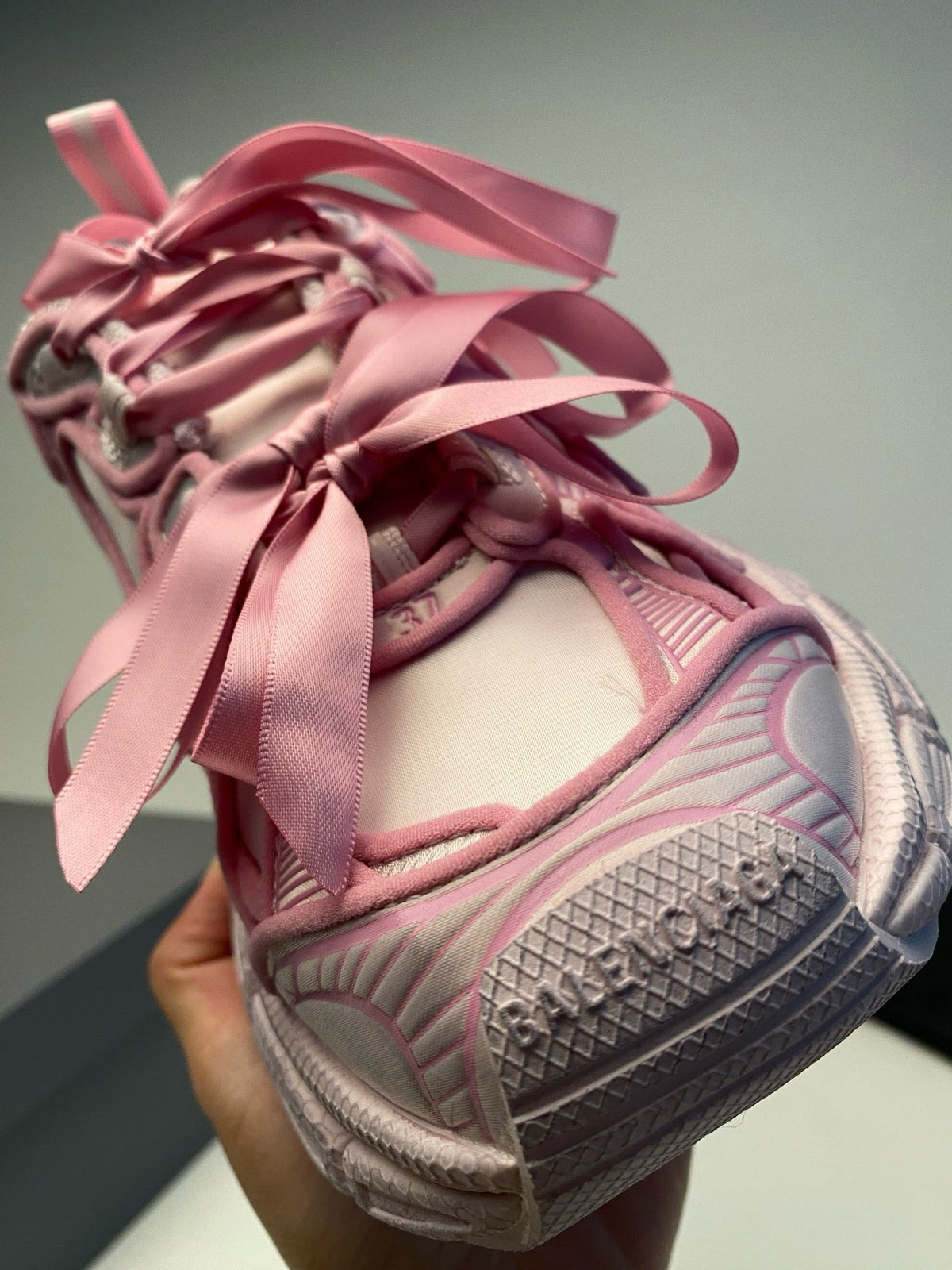 Pink Mesh-Einsätze klobig - Damen