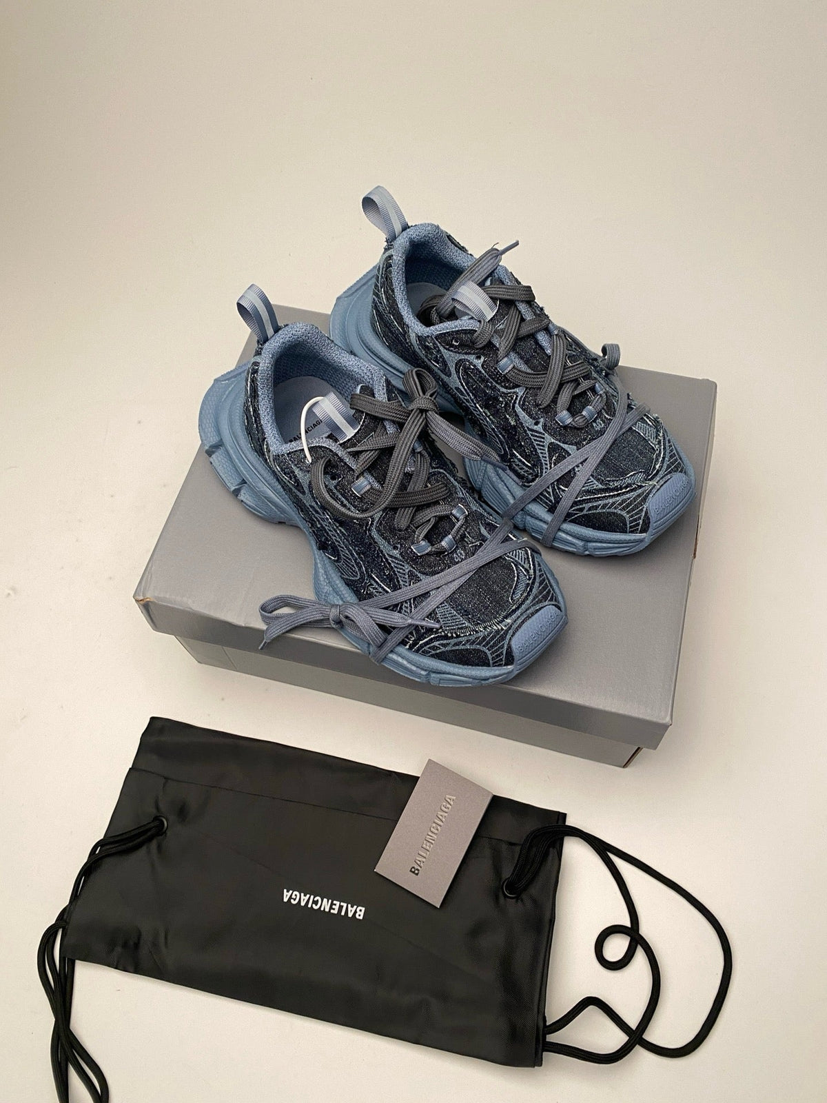 Caged Panel Runner Blue Grey Sneakers