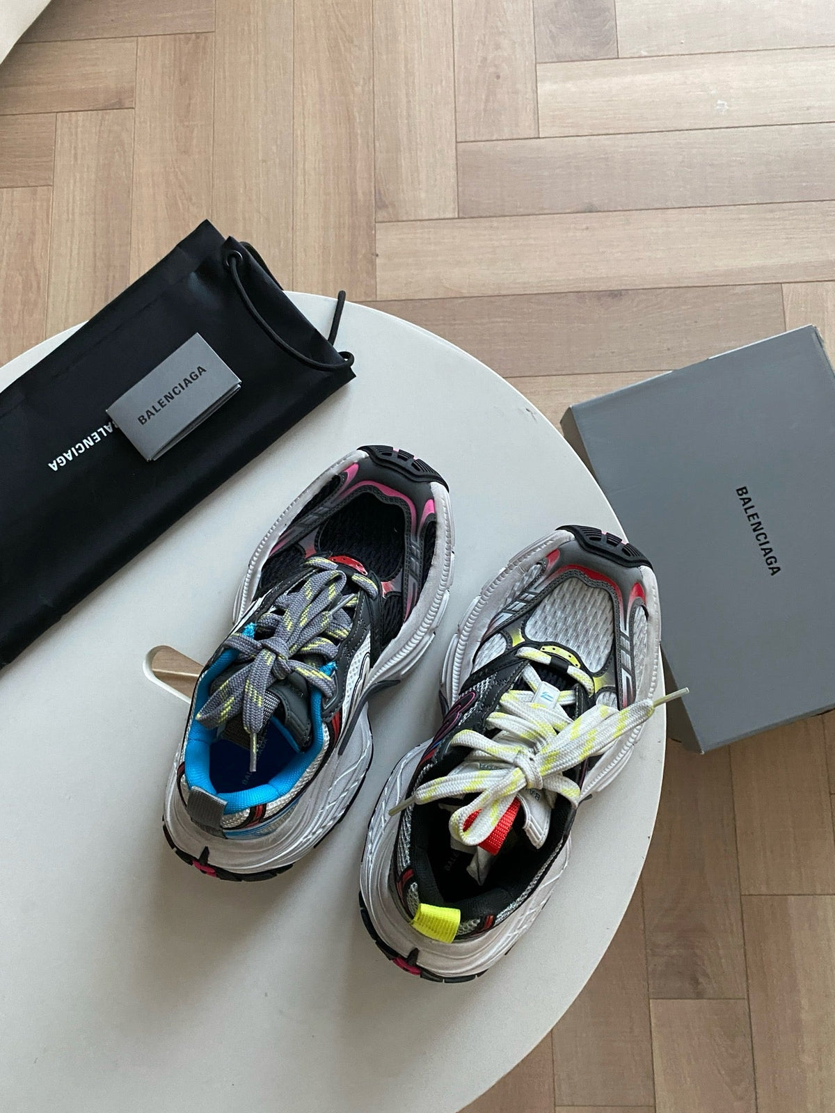 Caged Panel Runner Dark Multicolour Sneakers