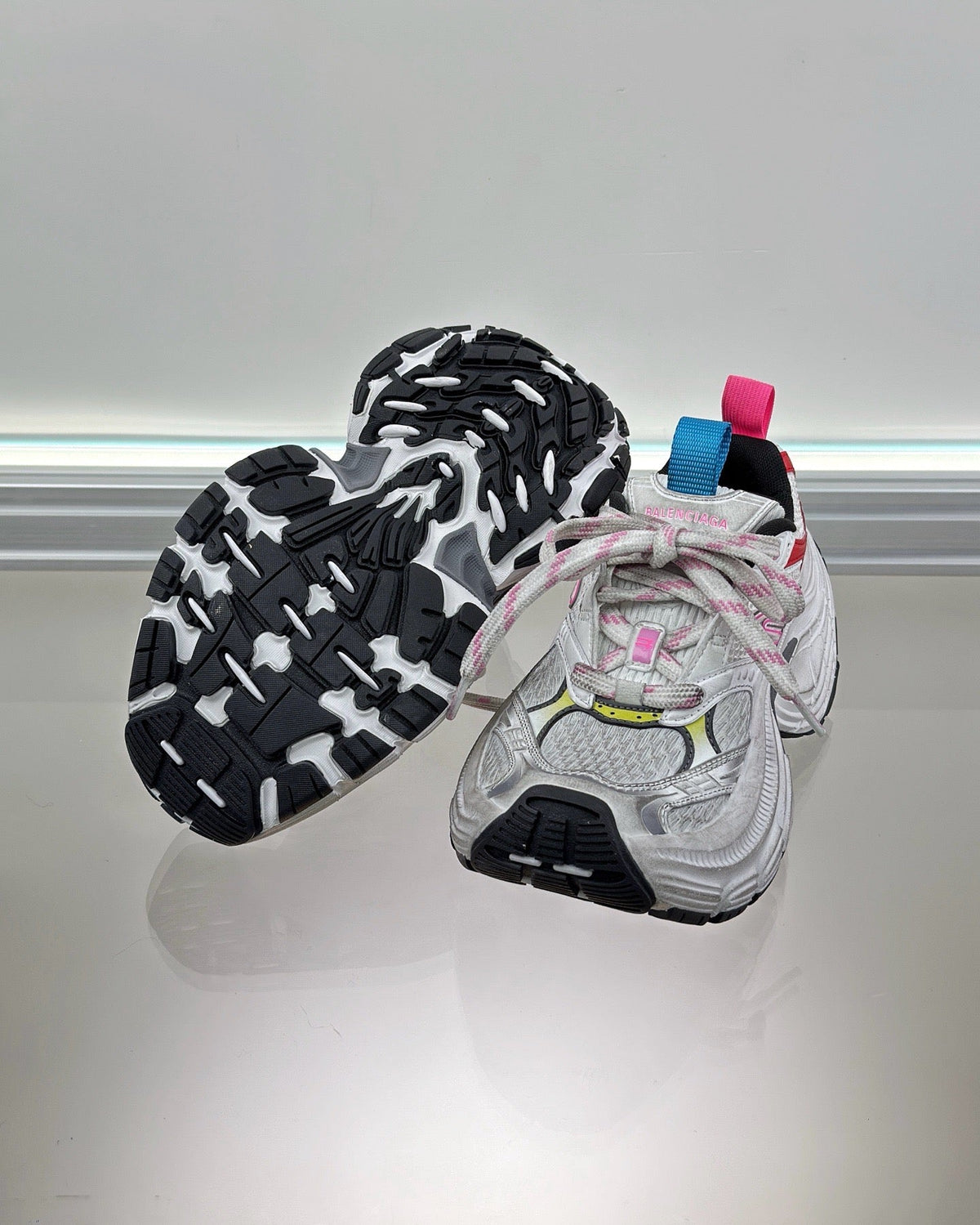 Caged Panel Runner Multicolour Sneakers