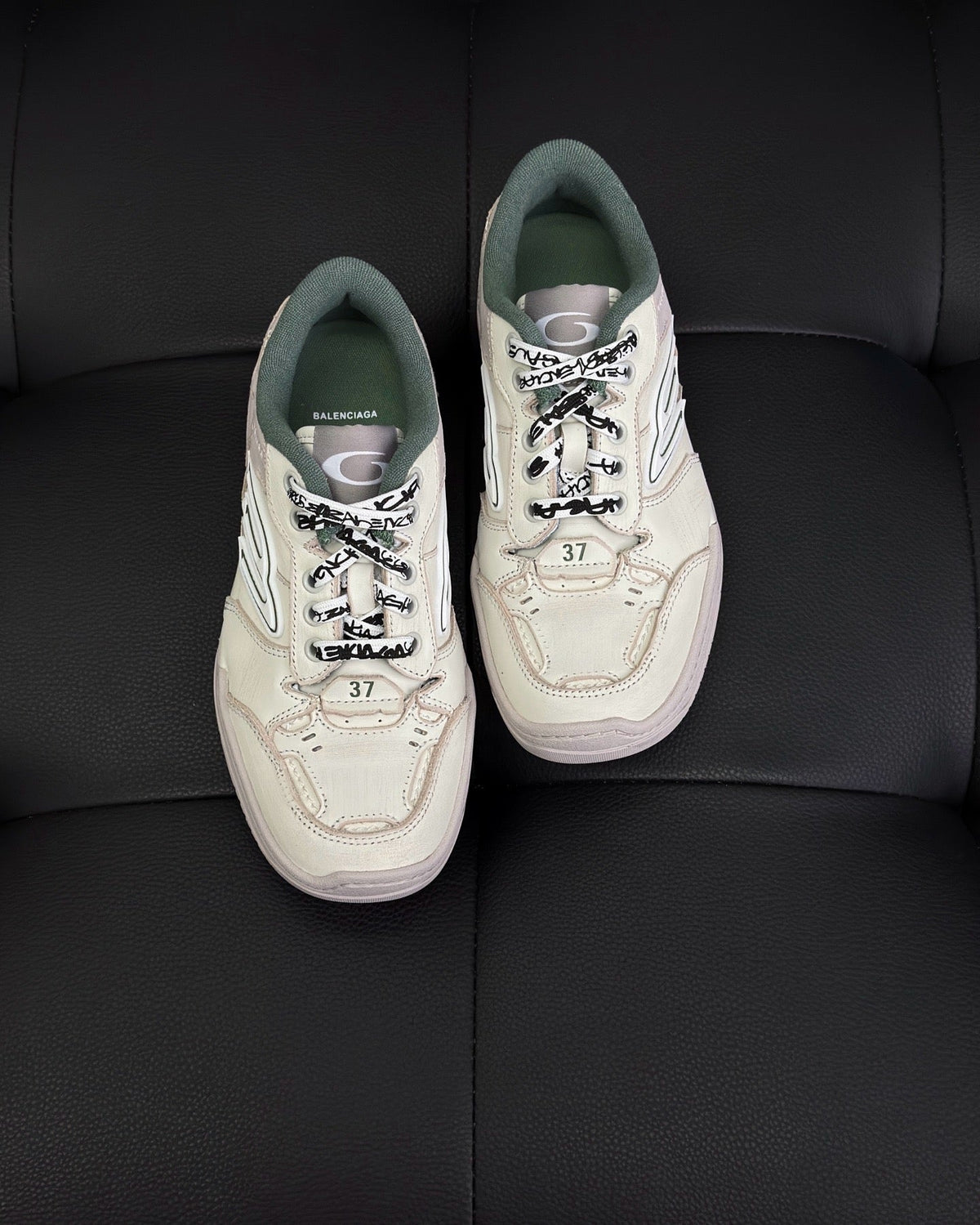 Mesh Runner Pink Sneakers
