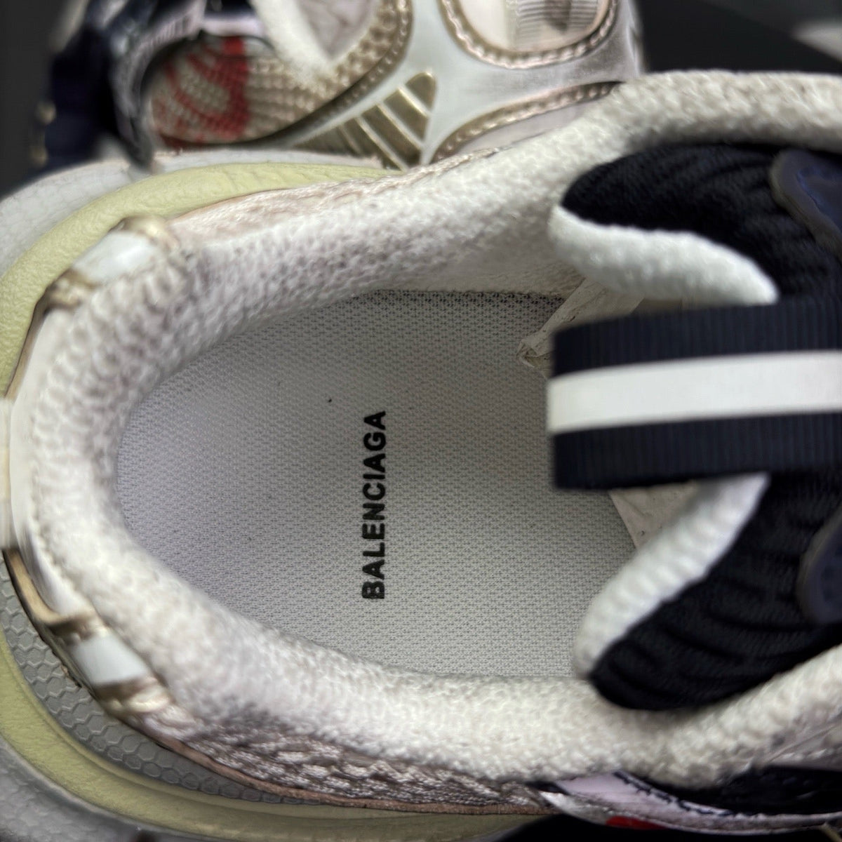 Caged Panel Runner Pink Sneakers