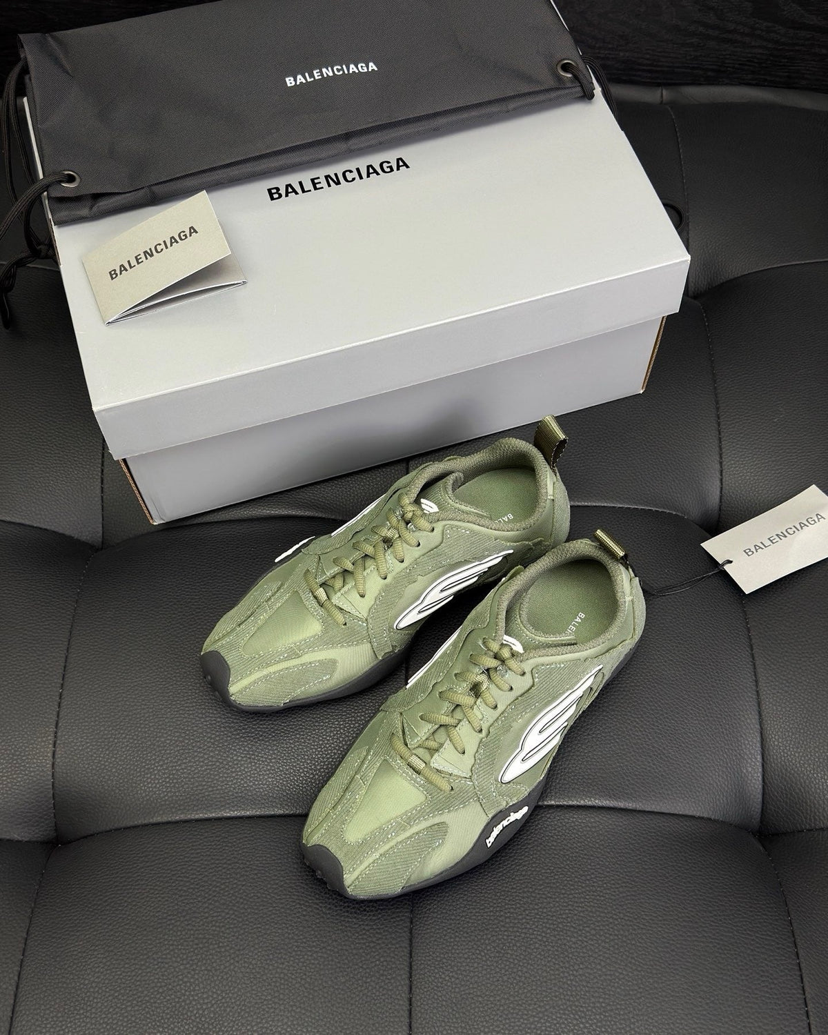 Caged Panel Runner Sage Sneakers