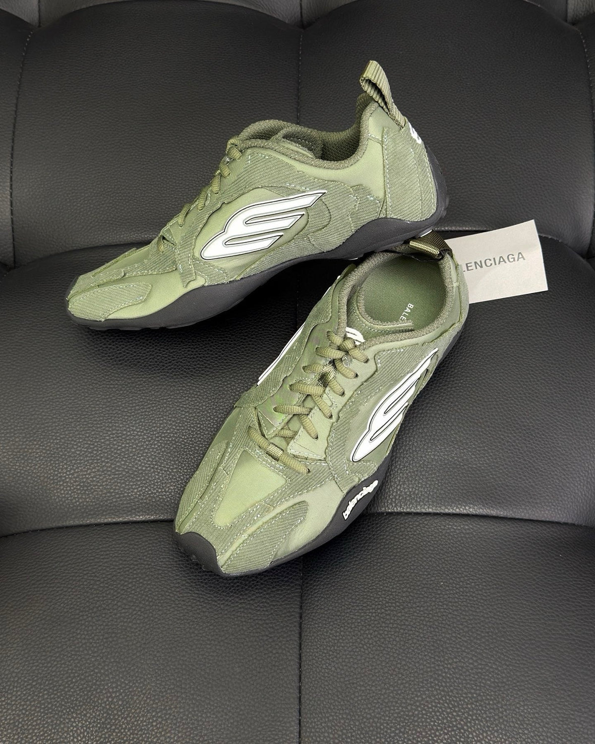 Caged Panel Runner Sage Sneakers
