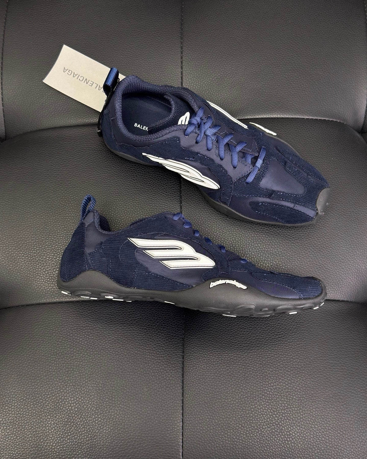 Caged Panel Runner Sage Sneakers