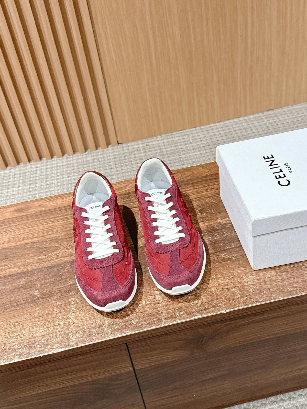 Rote Leder-Low-Top-Sneaker – Damen