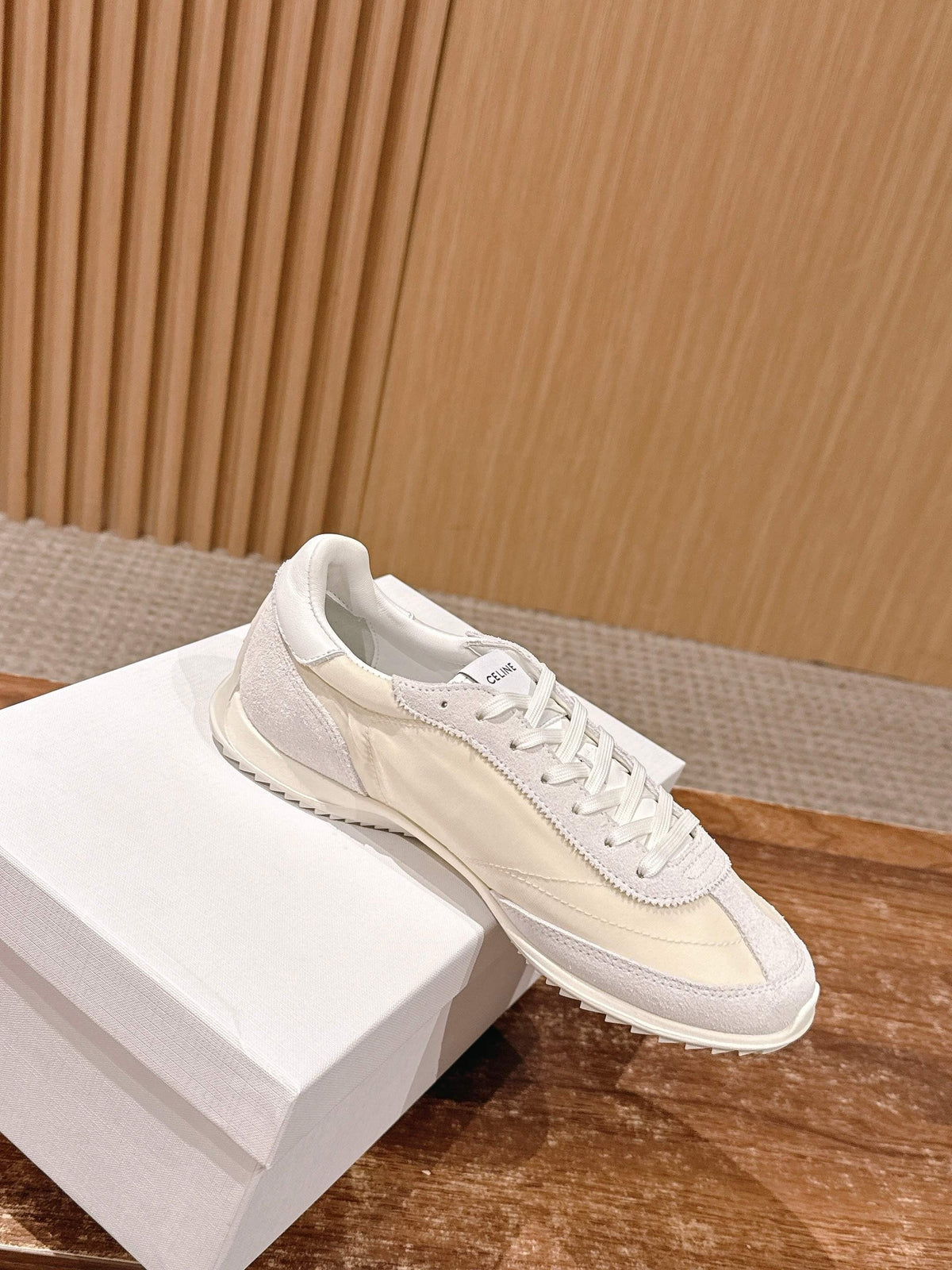 White Leather Cupsole Low-Top - Women's