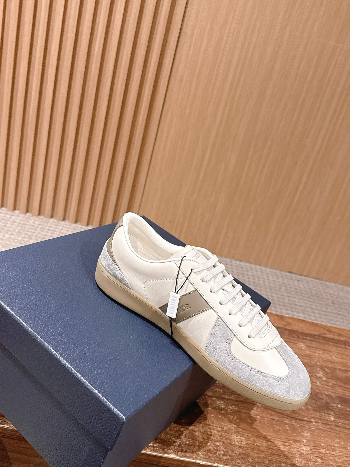 Leder-Sneaker Low-Top Weiß und Schwarz – Herren