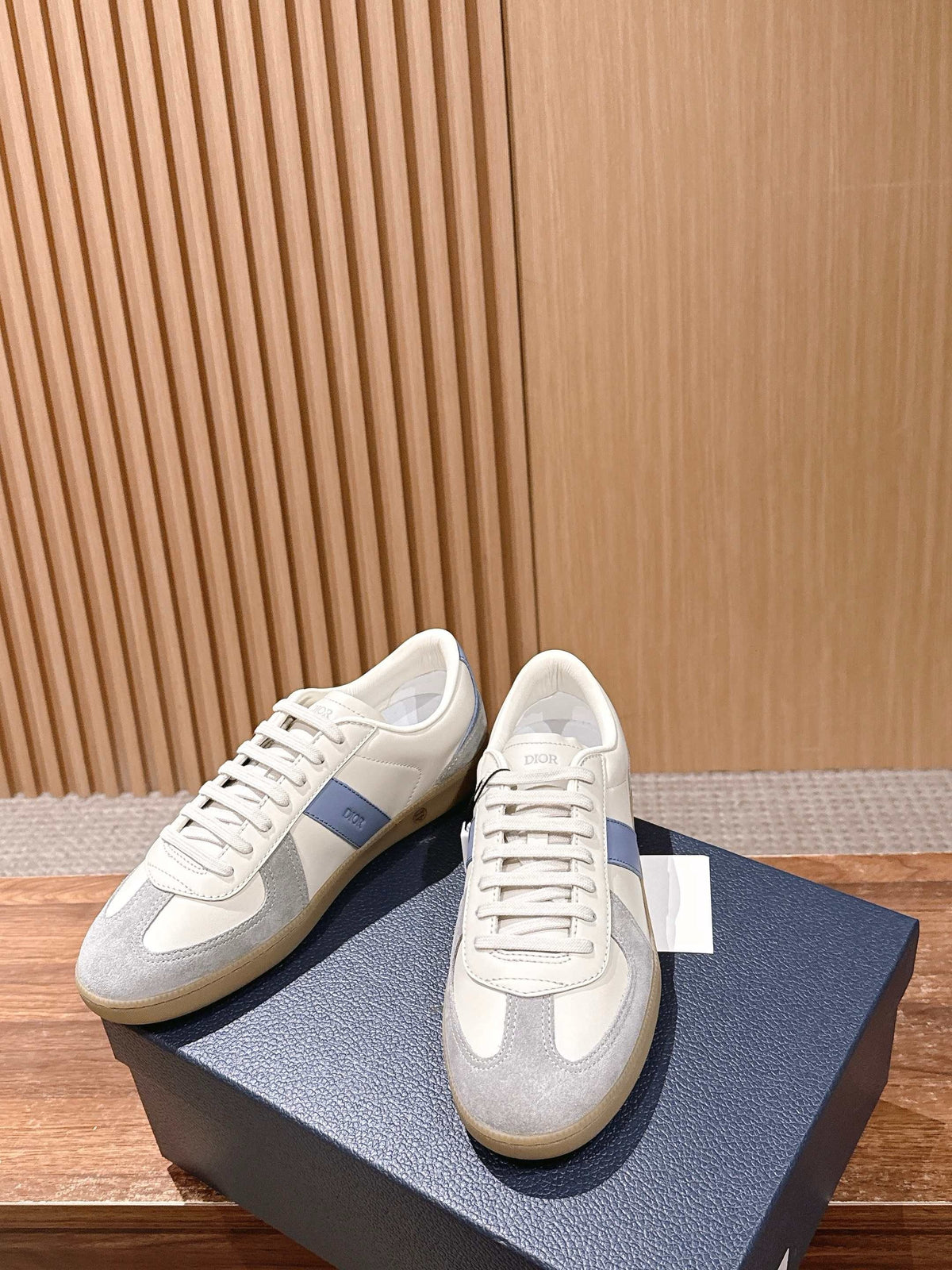 Leder-Sneaker Low-Top Weiß und Schwarz – Herren