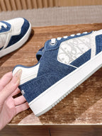 Herren-Sneaker aus Leder mit niedrigem Schaft, blau und weiß