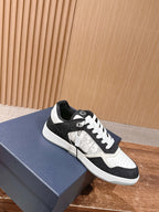 Herren-Sneaker aus Leder mit niedrigem Schaft, blau und weiß
