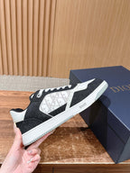 Herren-Sneaker aus Leder mit niedrigem Schaft, blau und weiß