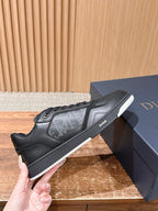 Leather Low-Top Black Grained Sneakers - Men's