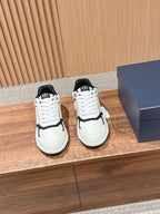 Leather Low-Top Black Grained Sneakers - Men's