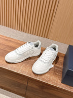 Leather Low-Top Black Grained Sneakers - Men's