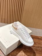 Weiß-goldene Sneaker – Damen