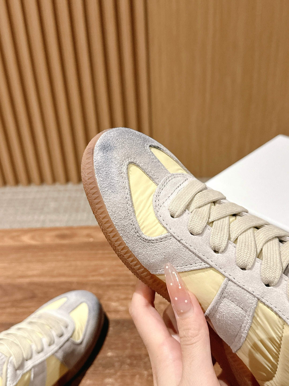 Multicolour Sneakers