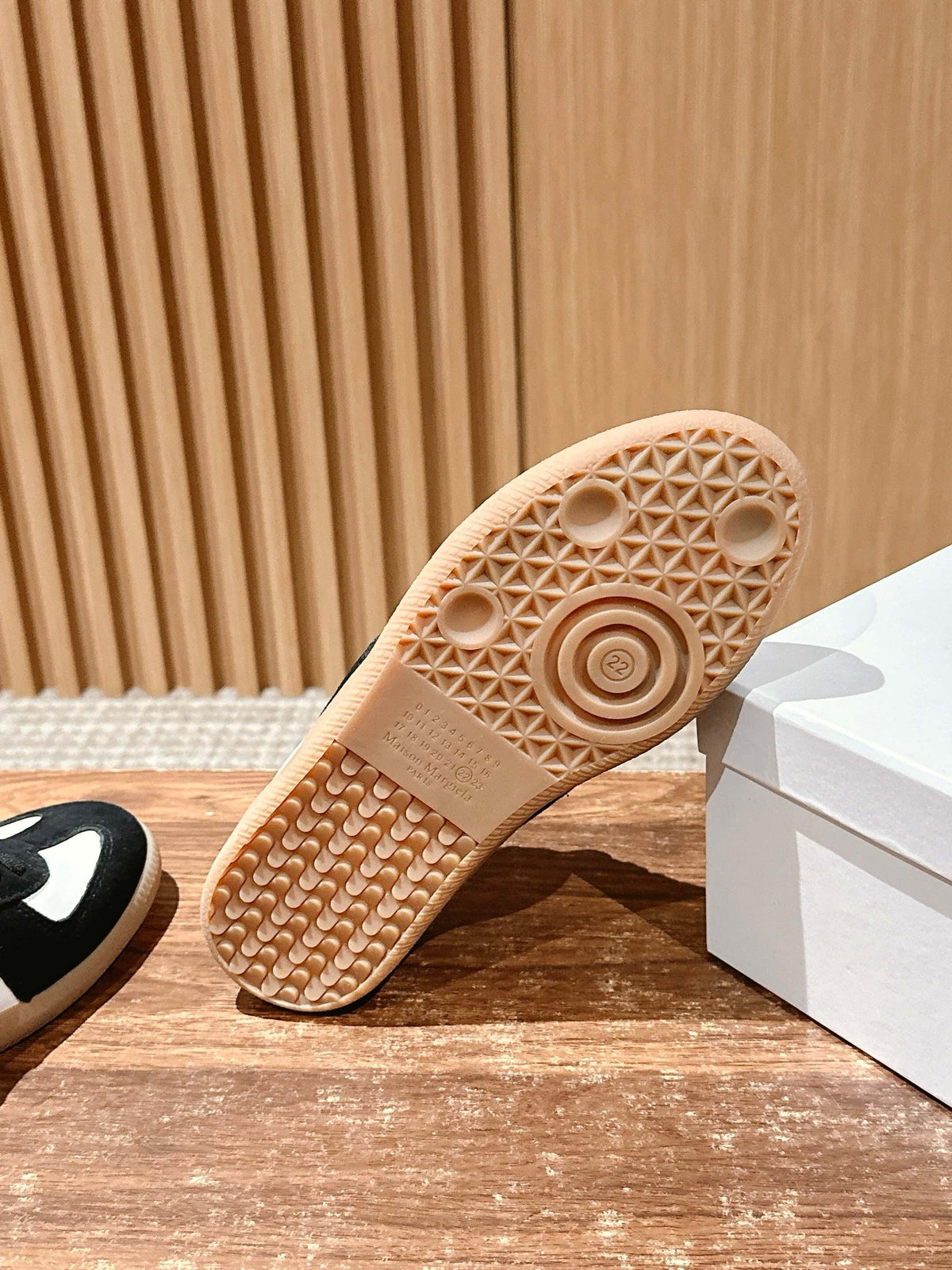 Multicolour Sneakers