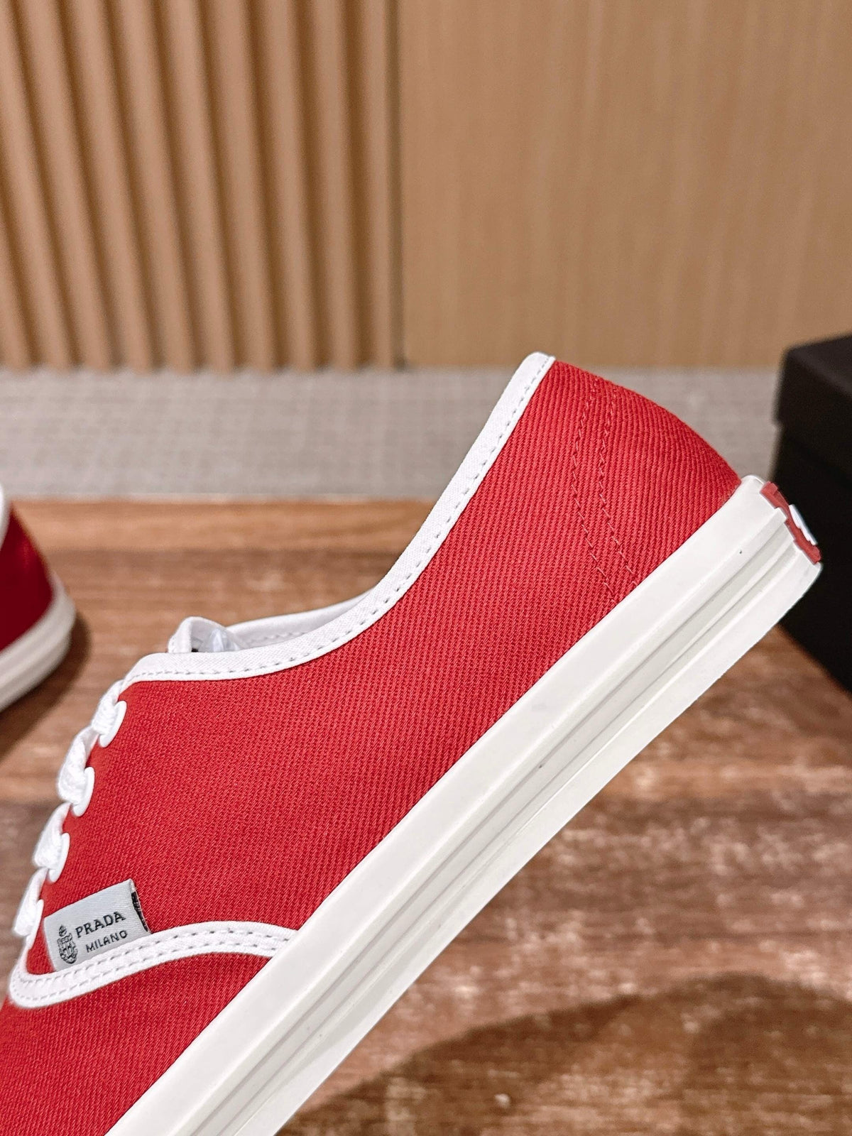 Black Canvas Toe Cap Low-Top - Women's