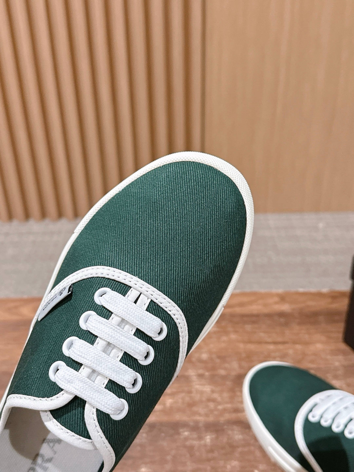 Black Canvas Toe Cap Low-Top - Women's