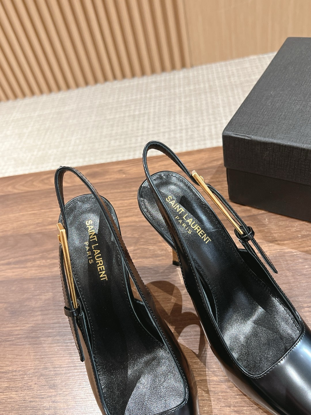 Croc Matte Black Heels