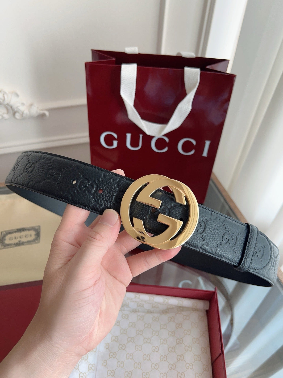 G-Schnalle Gürtel mit Prägung