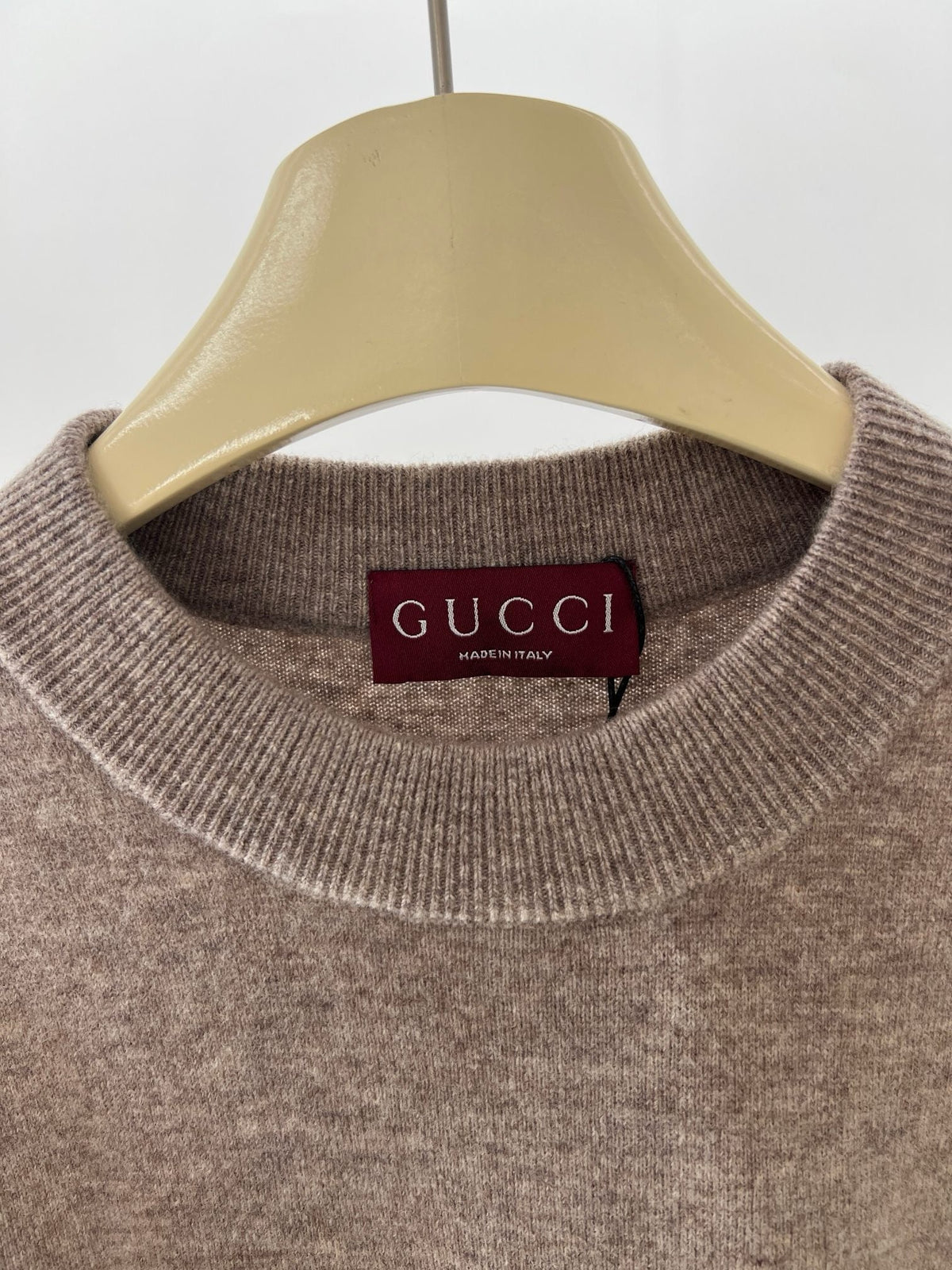 Crewneck mit Brustlogo aus brauner Wolle – Herren