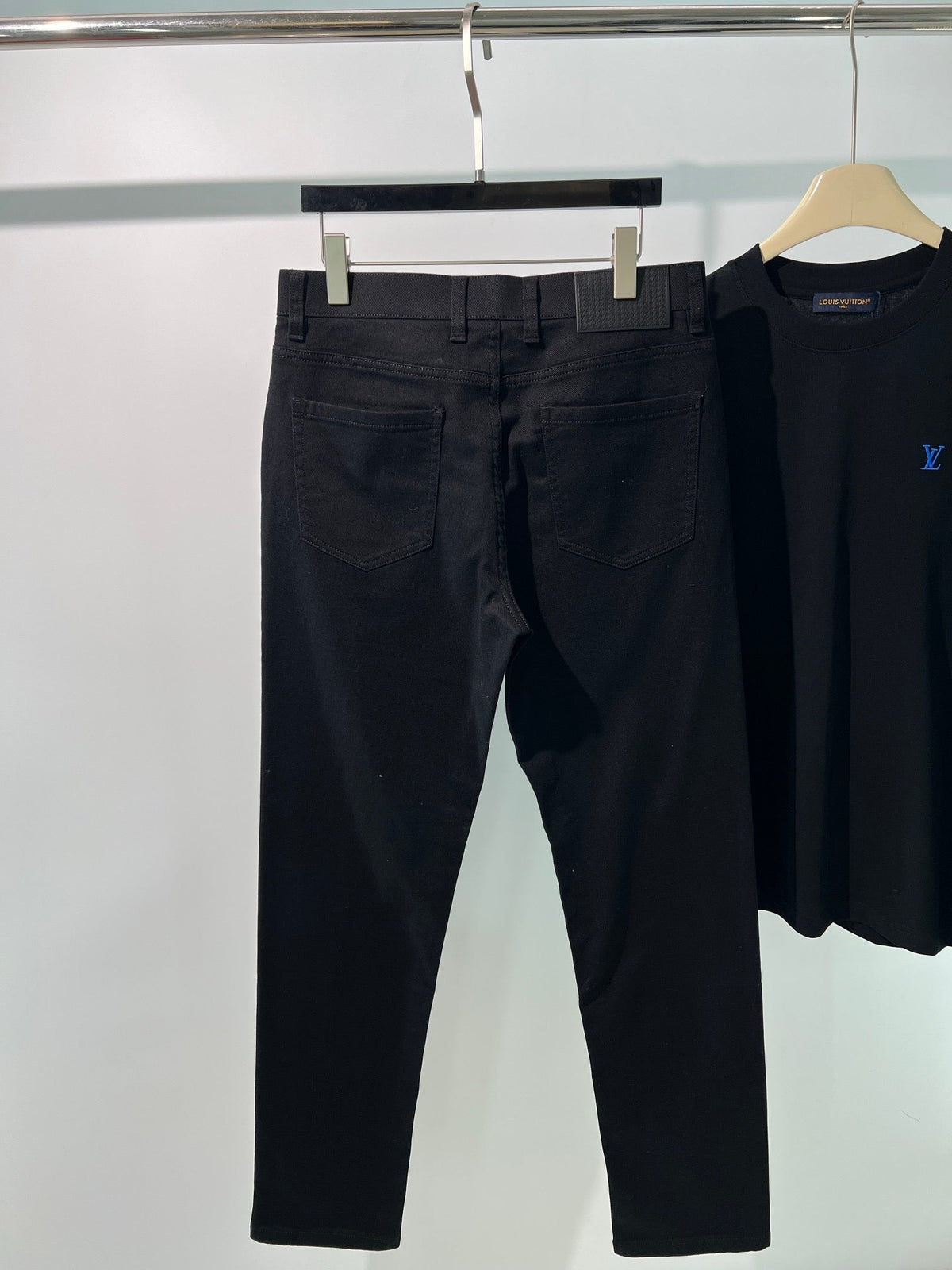 Schwarze Reine Schurwolle Gerader Schnitt – Damen