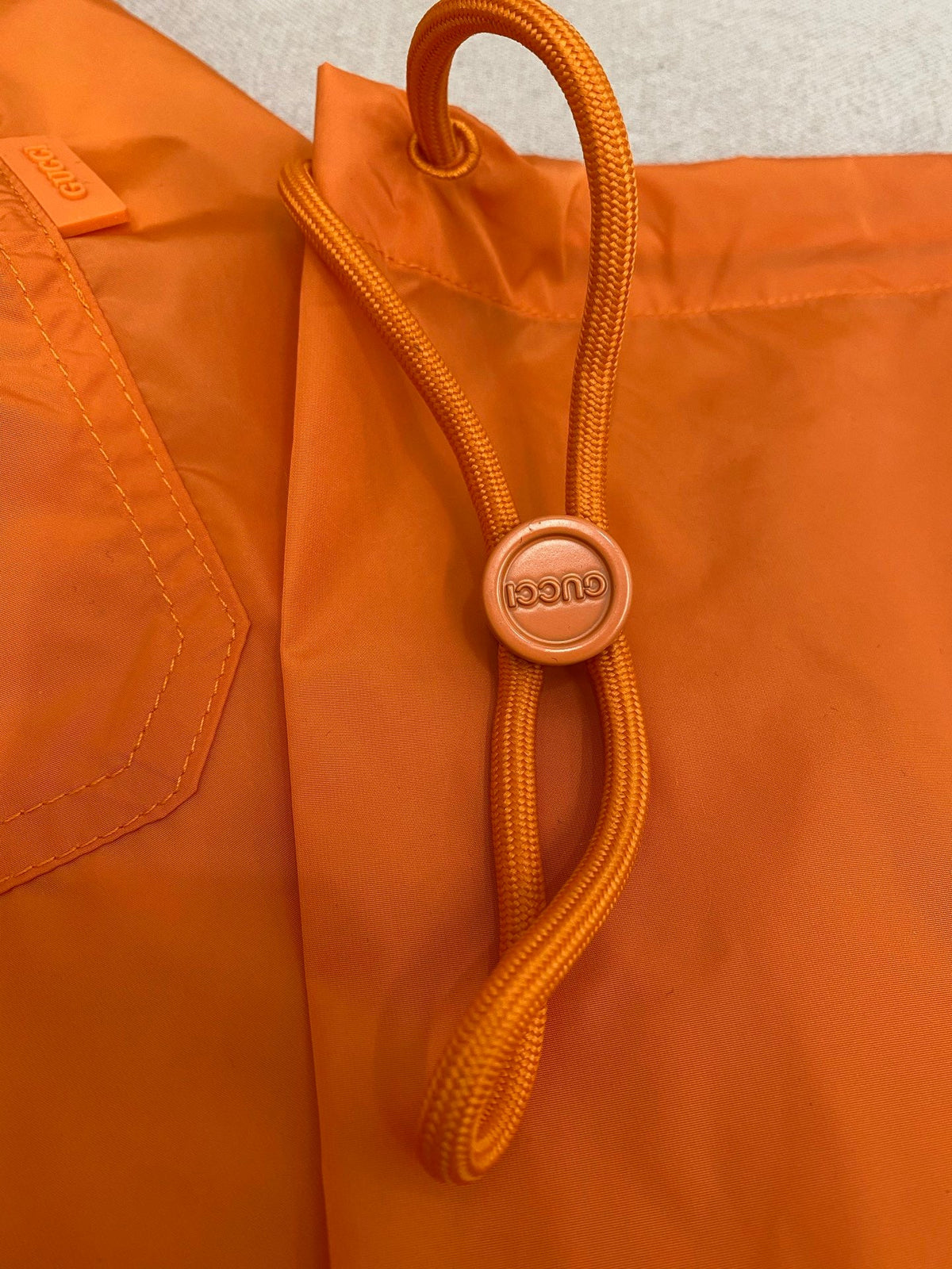 Orange Nylon Badeshorts mit Kontrastband – Herren