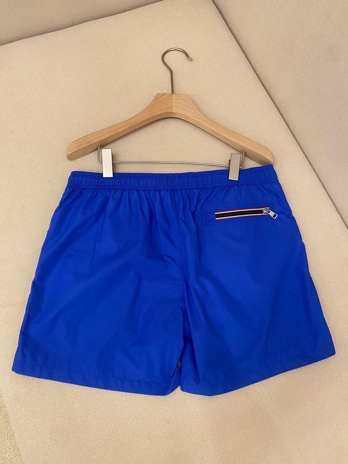 Orangefarbene Badeshorts aus schlichtem Nylon – Herren